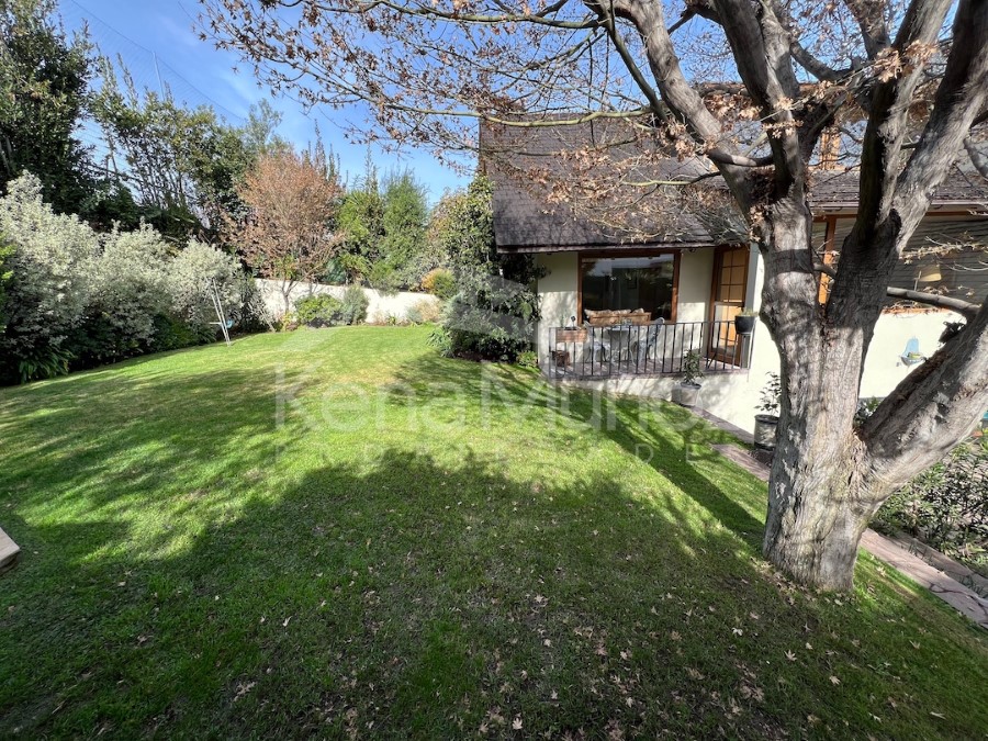 IMPECABLE CASA CERCANA COLEGIO CORDILLERA, PASEO LOS DOMINICOS